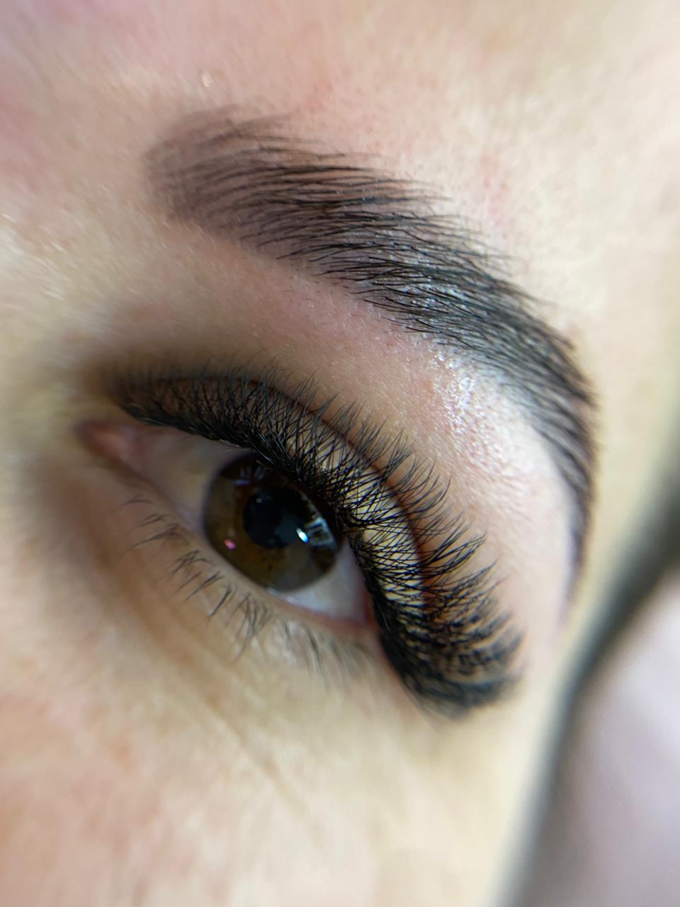 Maquiagem - Caroline Lopes